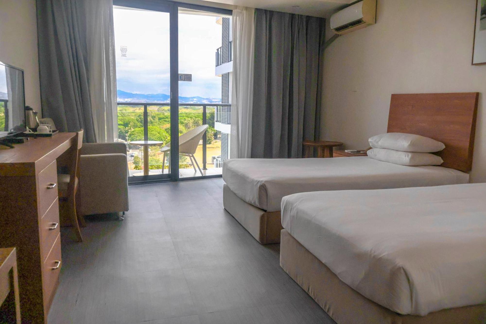 Nalagi Hotel 나디 외부 사진