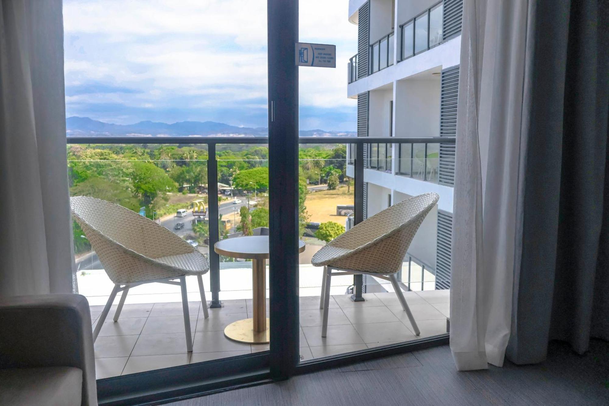 Nalagi Hotel 나디 외부 사진