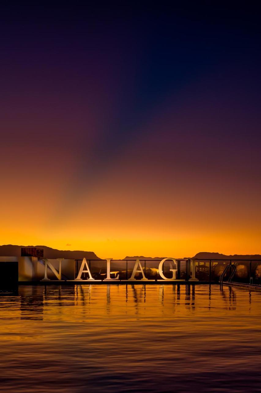 Nalagi Hotel 나디 외부 사진